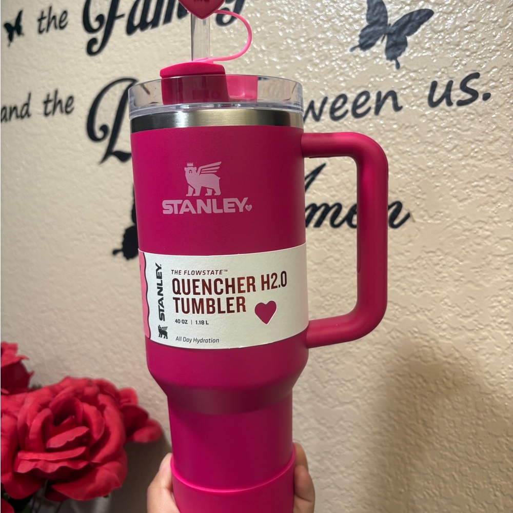 Stanley Pink Insulated Water Bottle Dining Essential